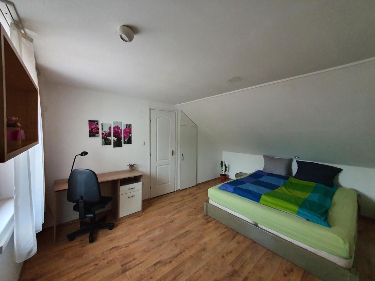 Nyíl Apartman wellnes Debrecen Exterior foto